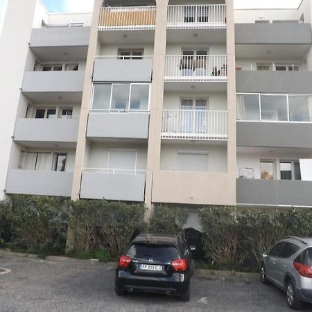 Appart 2/4 Pers Proche Centre Avec Balcon, Parking Narbonne Buitenkant foto